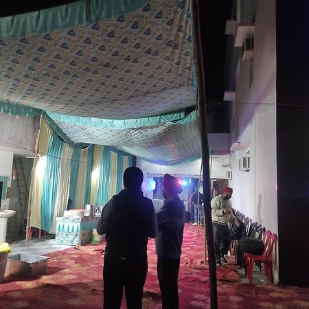 Roop Niwas Bed & Breakfast Amritsar Exterior photo