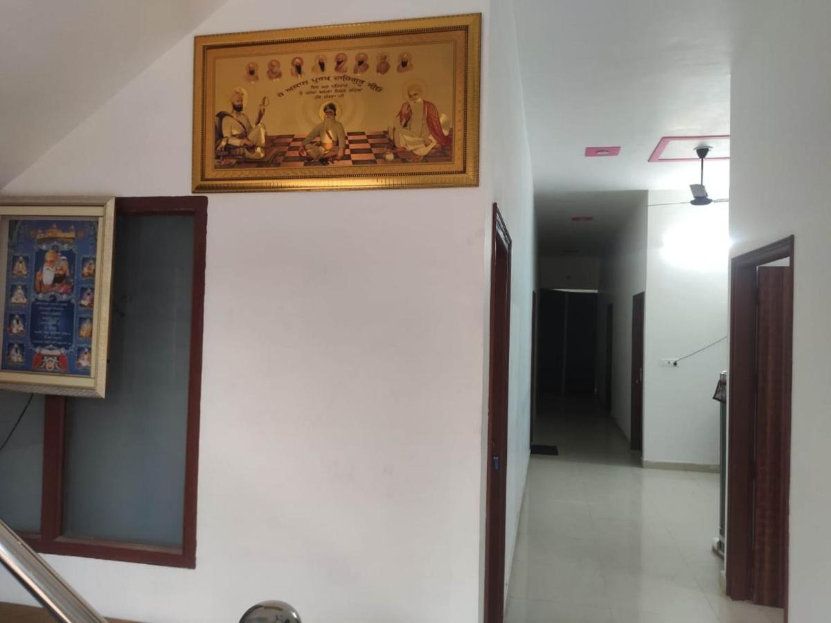 Roop Niwas Bed & Breakfast Amritsar Exterior photo