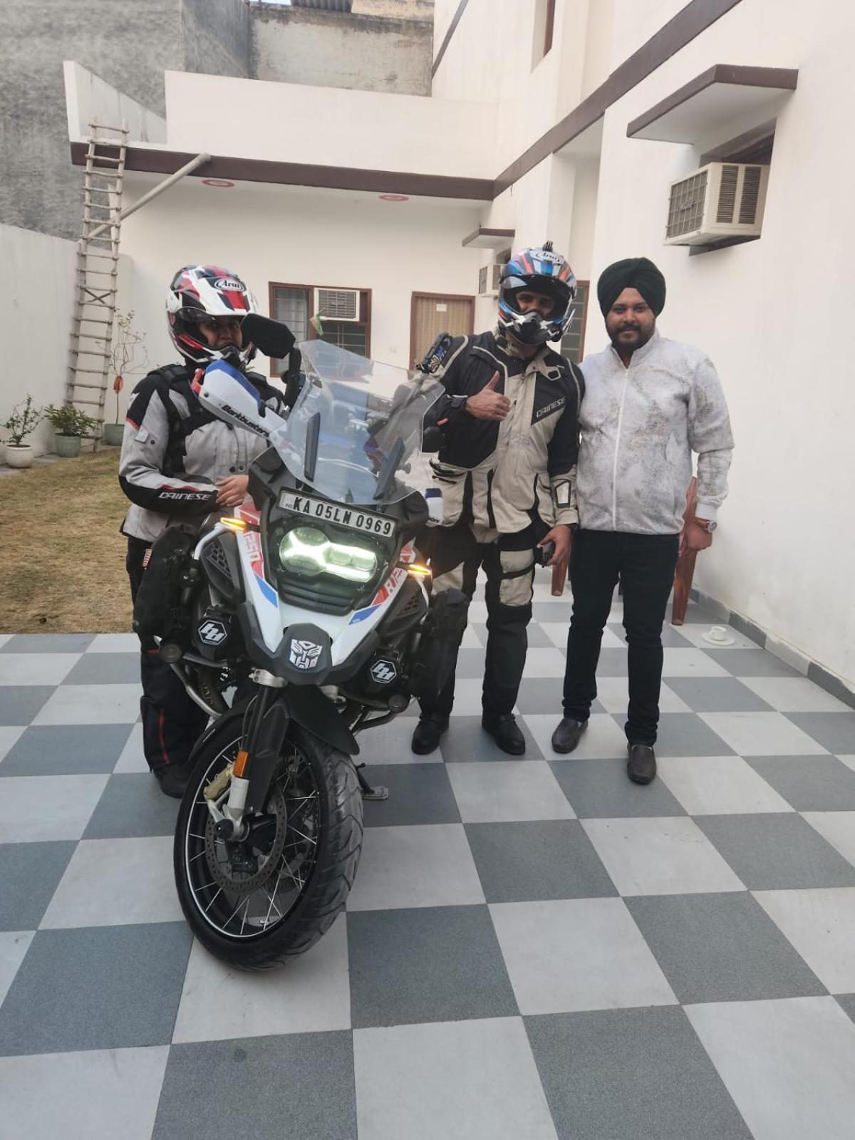 Roop Niwas Bed & Breakfast Amritsar Exterior photo